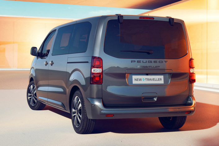 PEUGEOT Traveller 3