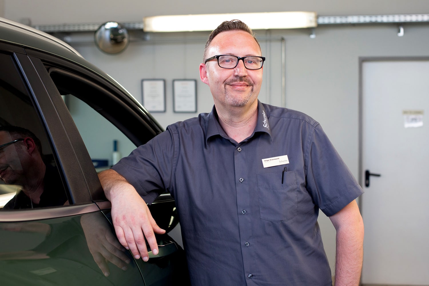 Serviceberater, Serviceberaterin