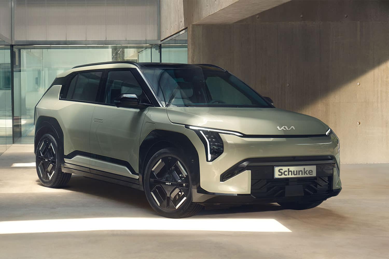 2026-01-kia-ev3-news Kia EV3